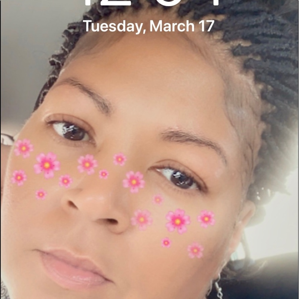 Meet your Posher, Denise